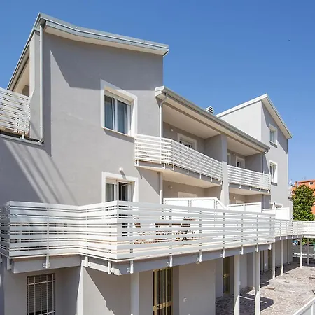 Appartamenti Villa Miramare Rimini Exterior photo